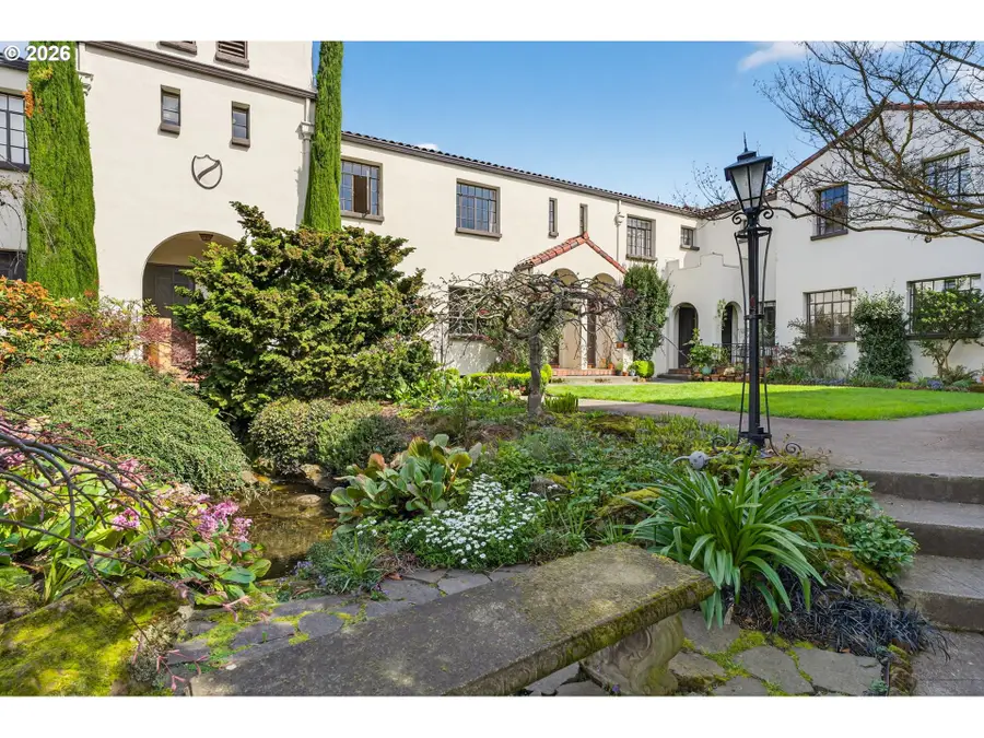 2325 NE Flanders St #8, Portland, OR 97232 - #2