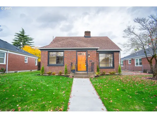 118 E 38th St, Vancouver, WA 98663