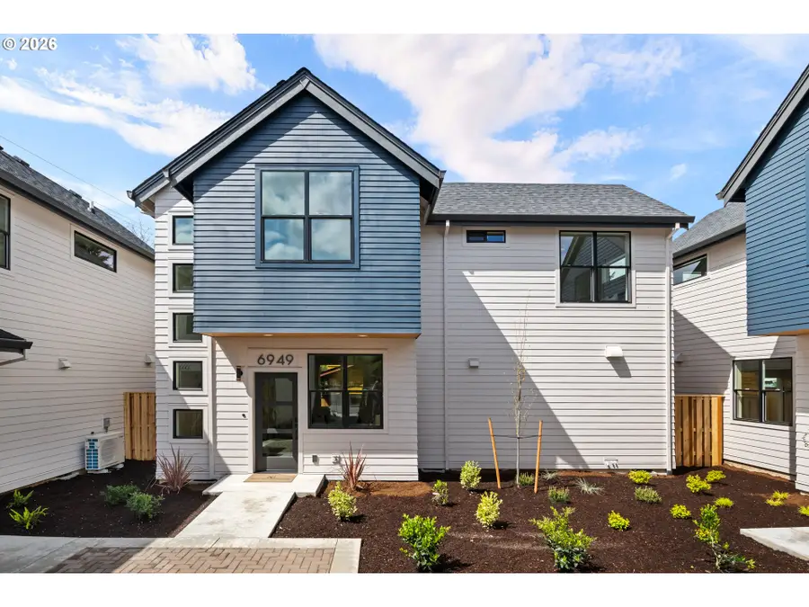 6949 N Burr Ave, Portland, OR 97203 - #2