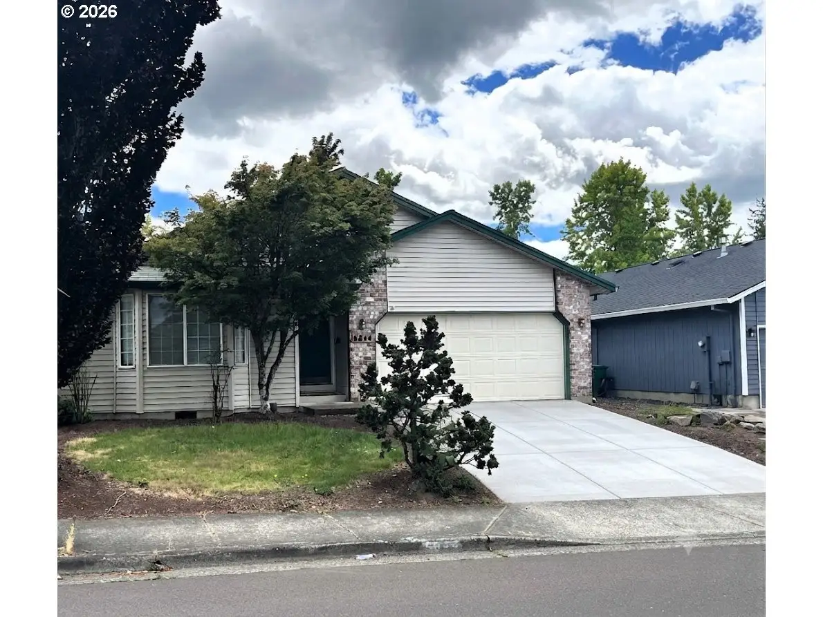 6844 SE Borwick St, Hillsboro, OR 97123 - #1