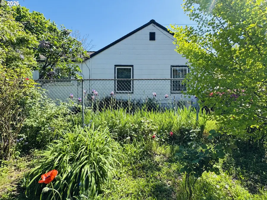 8110 N Dana Ave, Portland, OR 97203 - #3