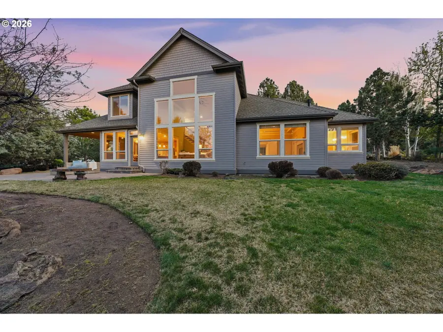 764 NW Yosemite Dr, Bend, OR 97703 - #3