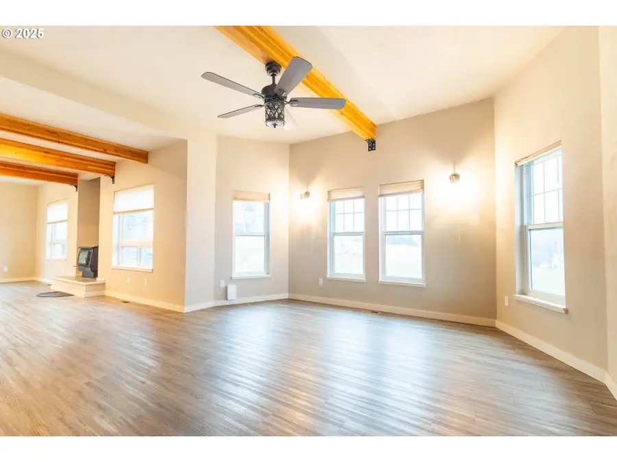 69717 Antles Ln, Cove, OR 97824 - Image #3