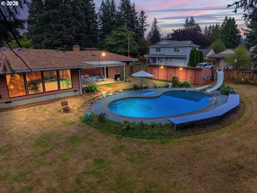 14556 SE Bush St, Portland, OR 97236 - #3