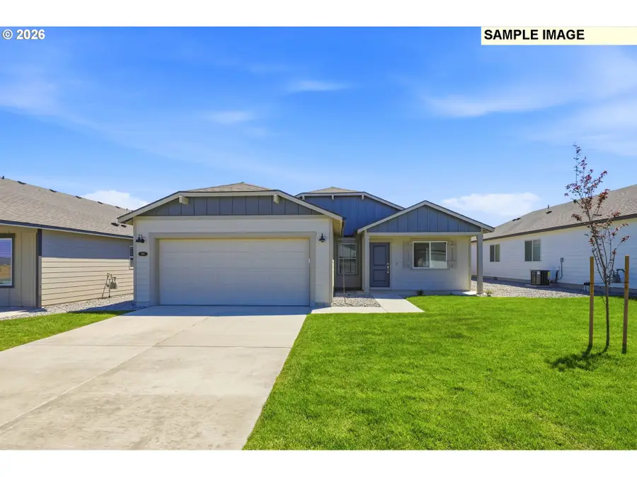 629 Grant St, Umatilla, OR 97882 - #2