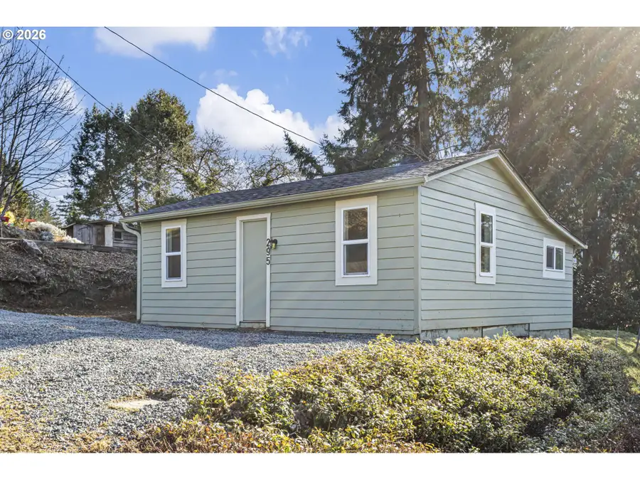 295 E C Ave, Drain, OR 97435 - #2