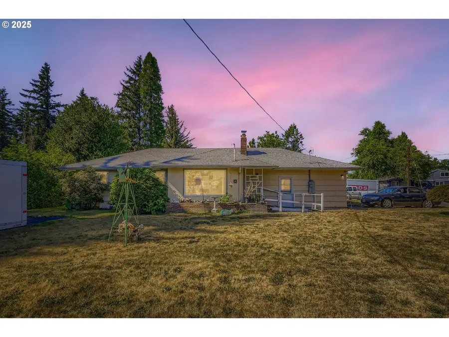 14031 SE Rhone St, Portland, OR 97236 - Image #2