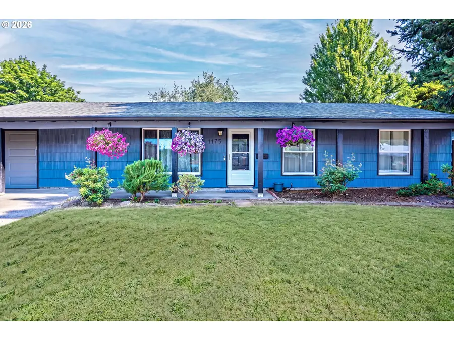 1175 SE 2nd St, Gresham, OR 97080 - #2