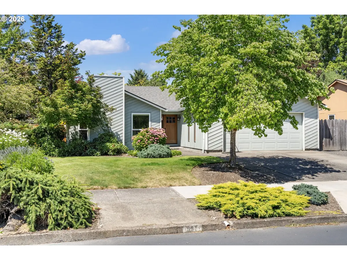 937 Willamina Ave, Forest Grove, OR 97116 - #1