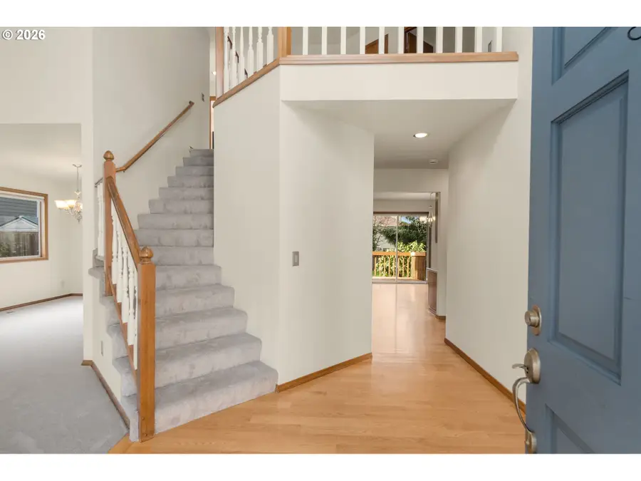 4410 NW Kahneeta Dr, Portland, OR 97229 - Image #3