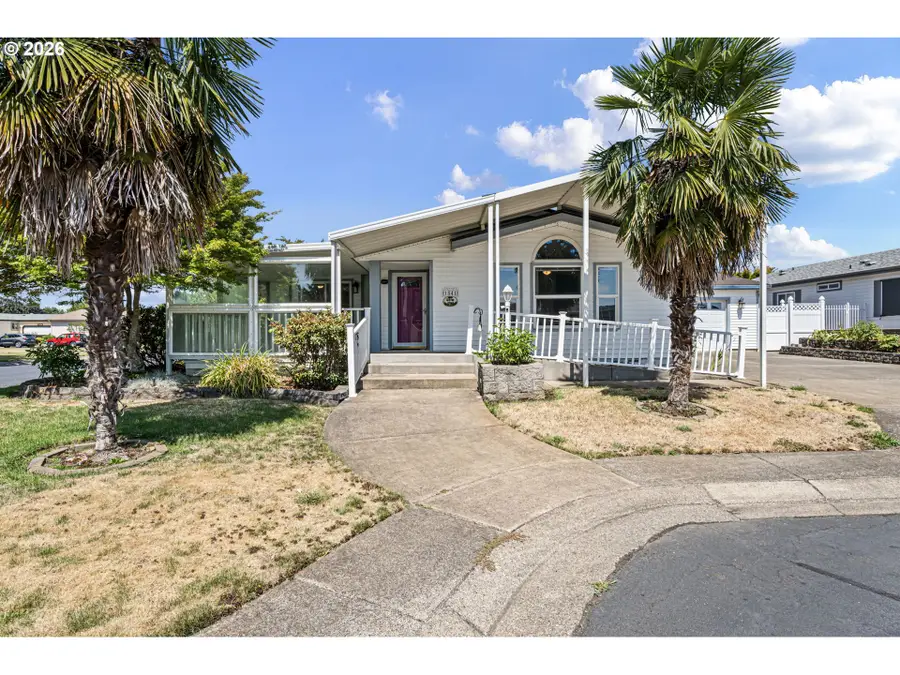 1841 Sunset Way, Eugene, OR 97402 - #2