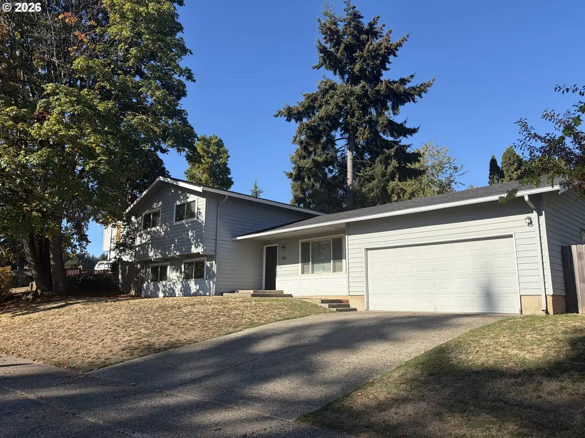 706 NE 126th St, Vancouver, WA 98685 - #1