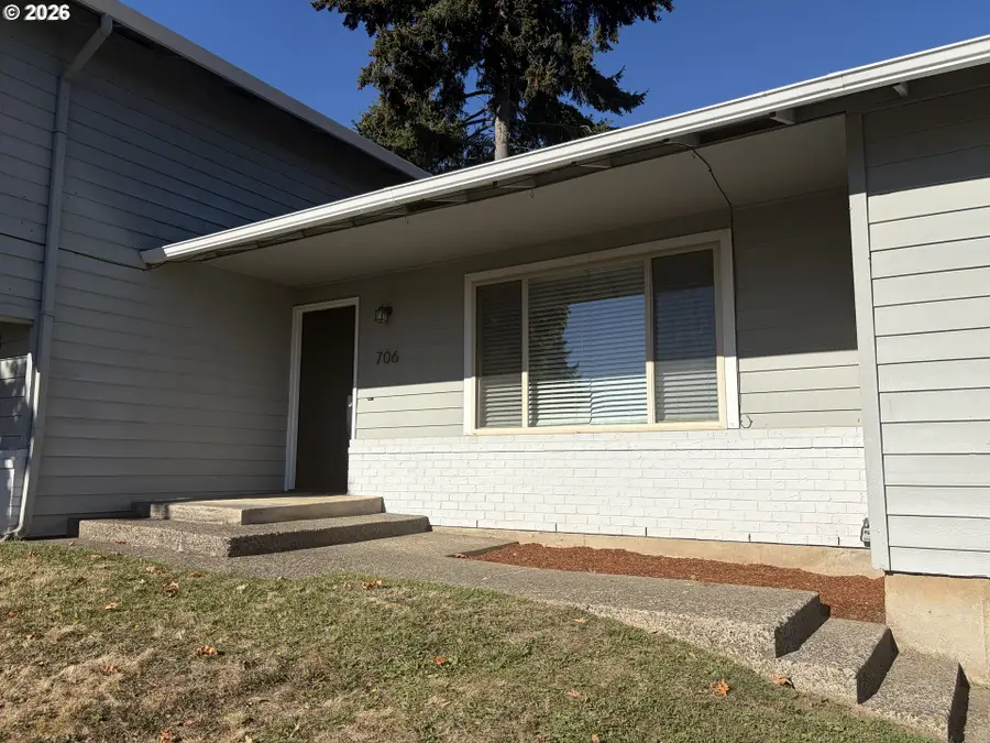 706 NE 126th St, Vancouver, WA 98685 - #2