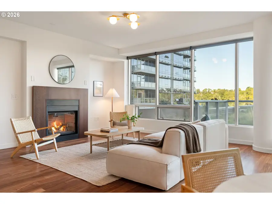 3570 S River Pkwy #401, Portland, OR 97239 - #2