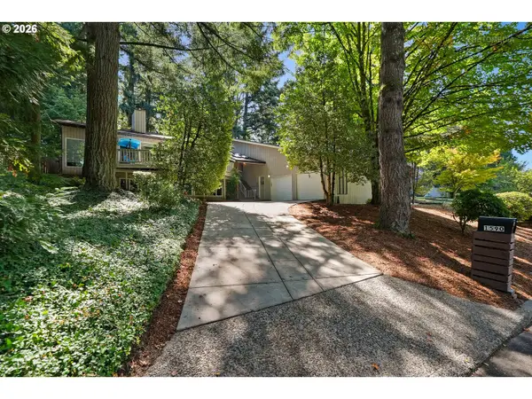 1590 Woodland Ter, LakeOswego, OR 97034