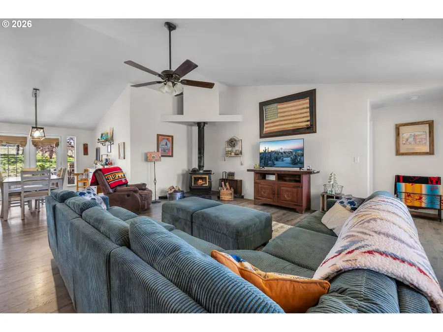 Address Withheld By Seller, Mount Vernon, OR 97865 - #3