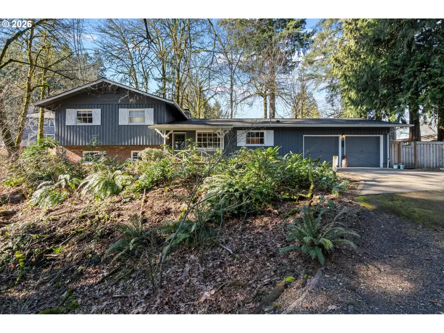 1036 Bullock St, Lake Oswego, OR 97034 - Image #2