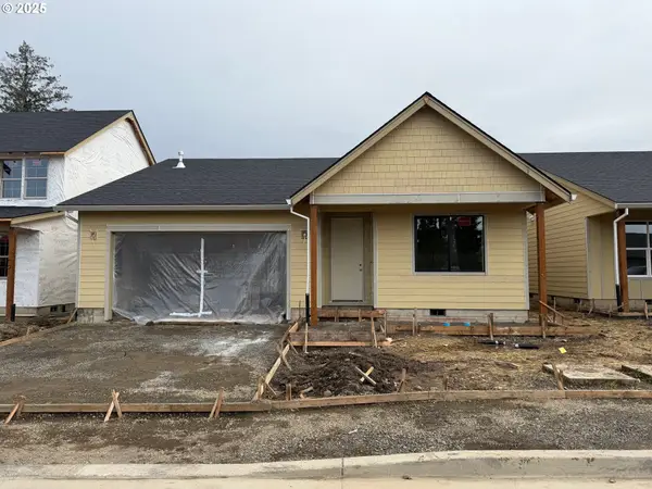 1121 Rachel Ln, Molalla, OR 97038