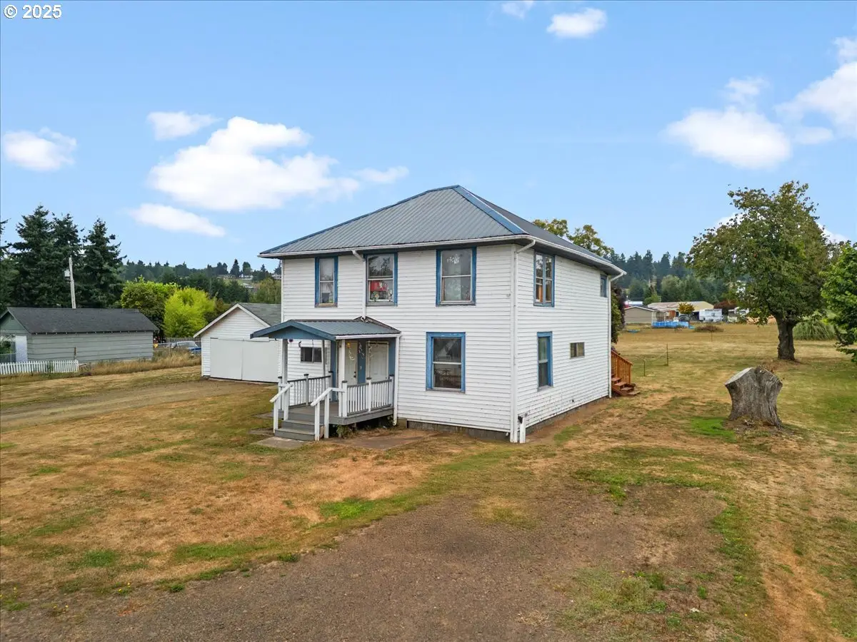 246 Jacobson Rd, Cathlamet, WA 98612 - Image #1