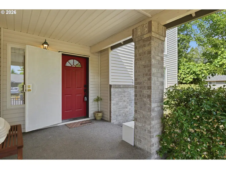 936 NE Lija Loop, Portland, OR 97211 - #3