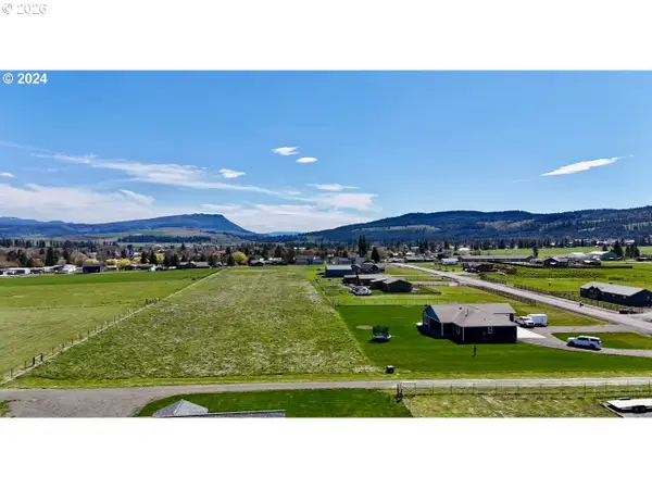 1003 N 15th Ave, Elgin, OR 97827