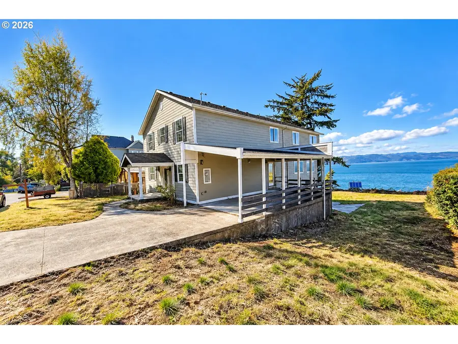144 Duane St, Astoria, OR 97103 - #2