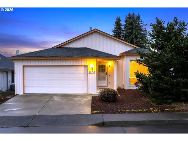 3208 SE 153rd Ave, Vancouver, WA 98683