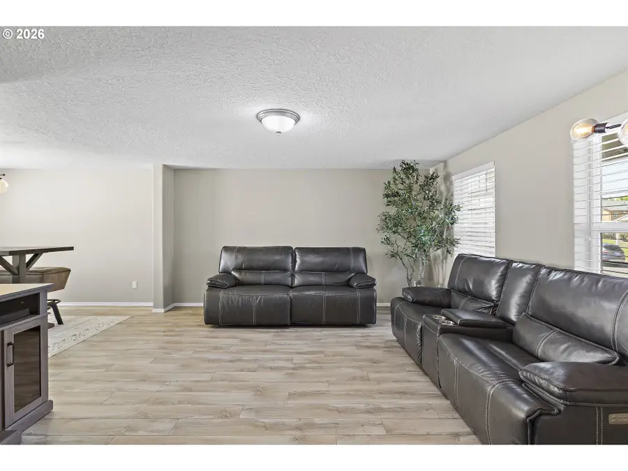 1492 Hunter Ave N, Keizer, OR 97303 - #3