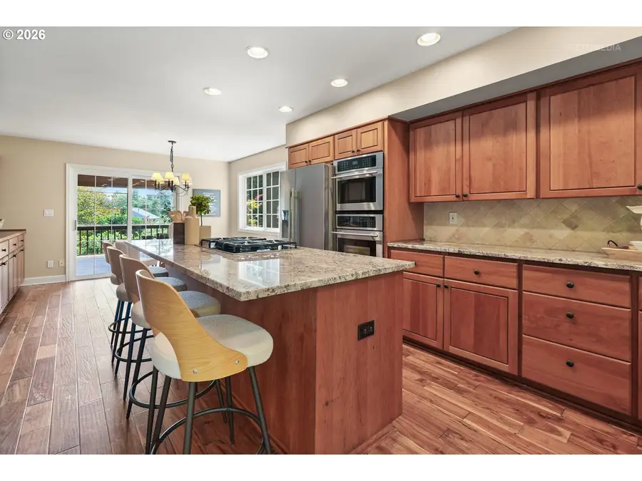 14020 SW River Ln, Tigard, OR 97224 - #2