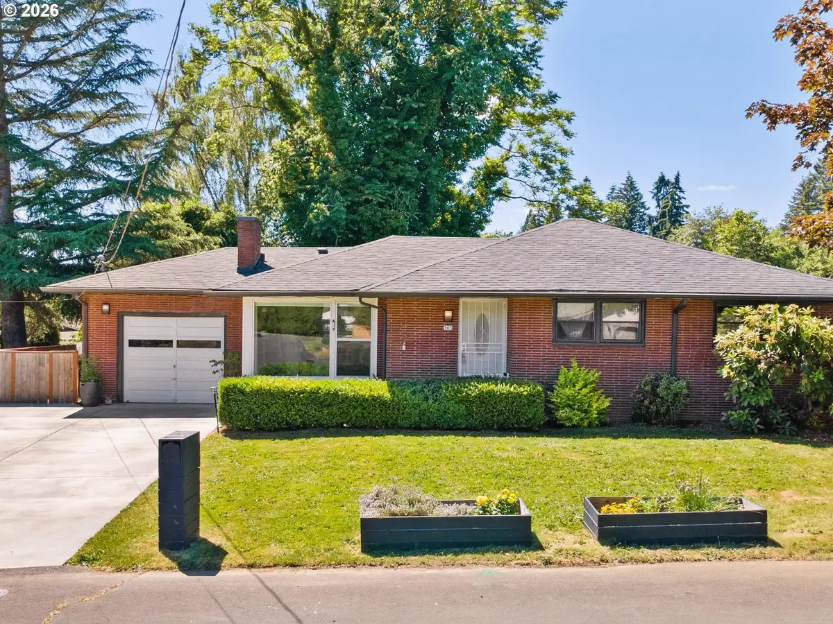363 9th St, Washougal, WA 98671 - #1