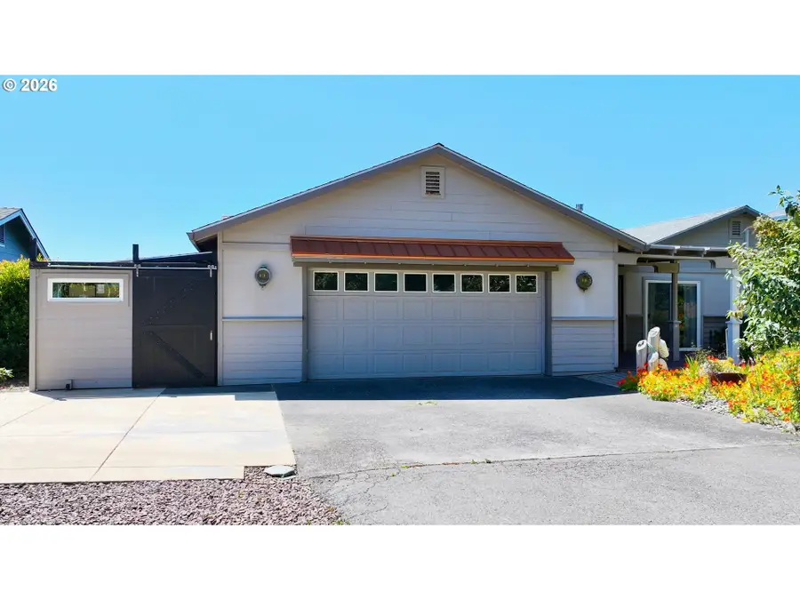 15954 Short Way, Brookings, OR 97415 - #3