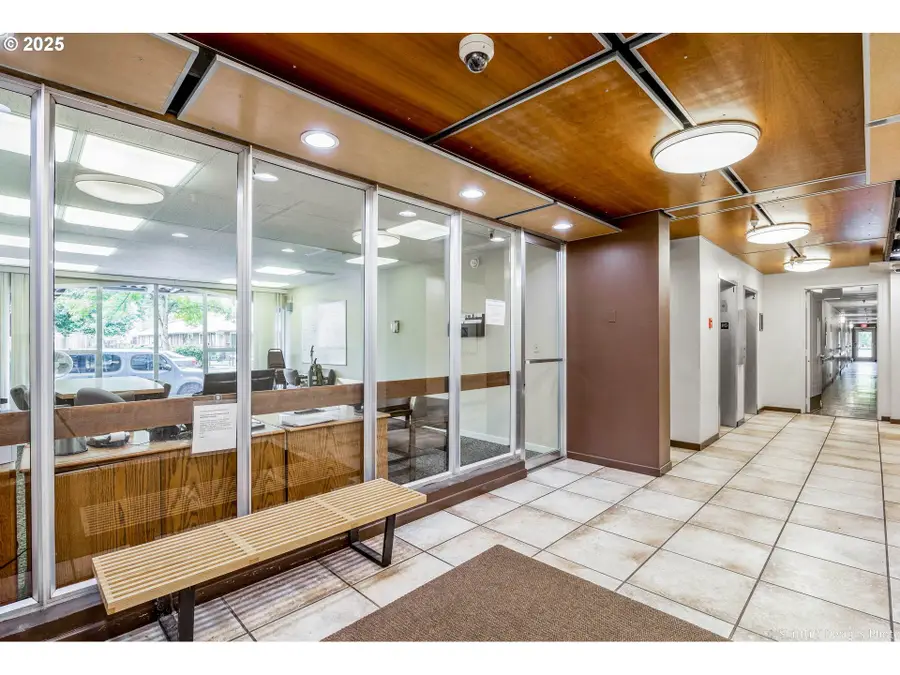 1313 Lincoln St #1005, Eugene, OR 97401 - Image #3