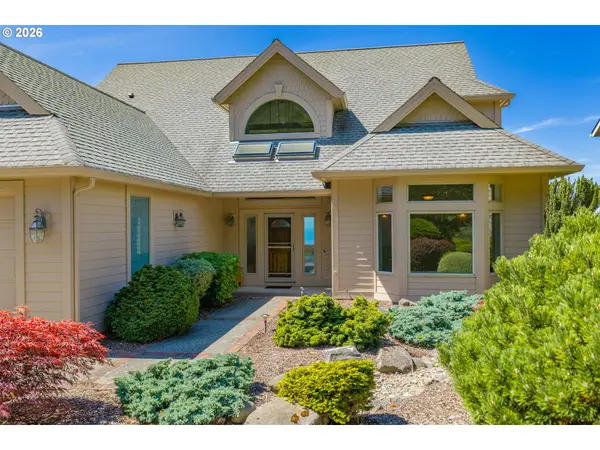 90790 Southview Ln, Florence, OR 97439
