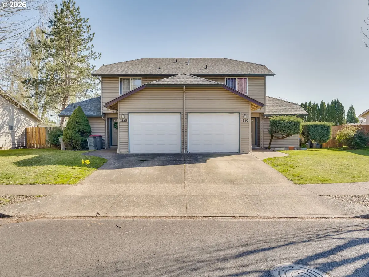 1892 SW Fellows St, McMinnville, OR 97128 - #1