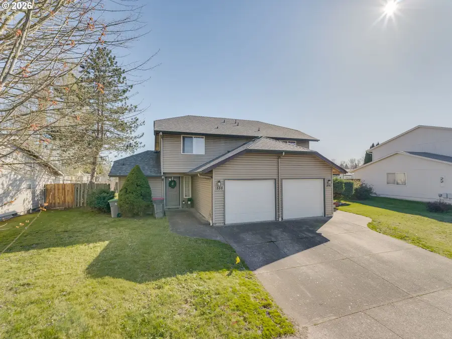 1892 SW Fellows St, McMinnville, OR 97128 - #2