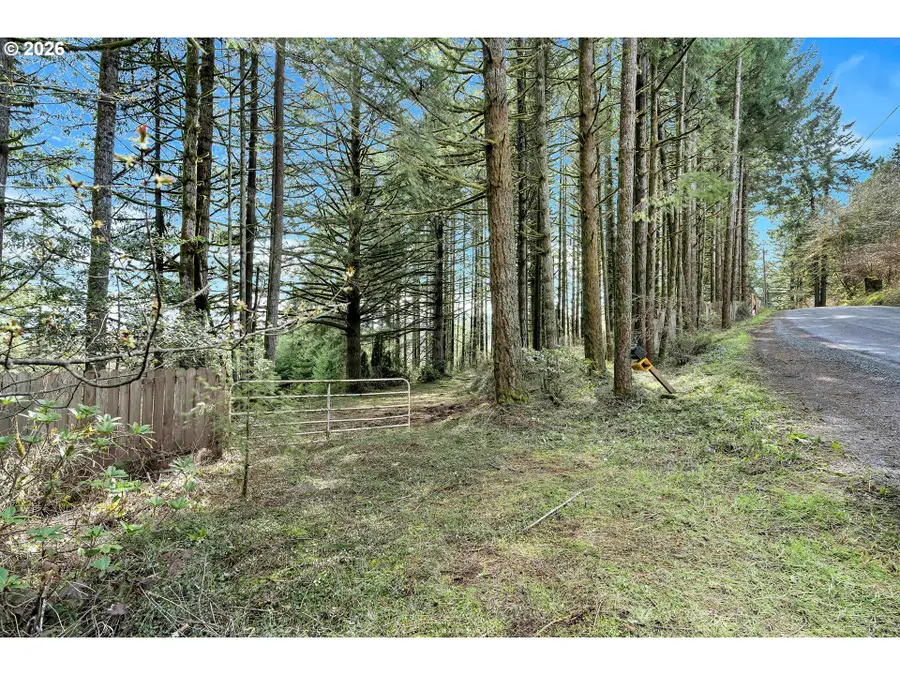 22900 NE Holly Hill Rd, Hillsboro, OR 97123 - #2