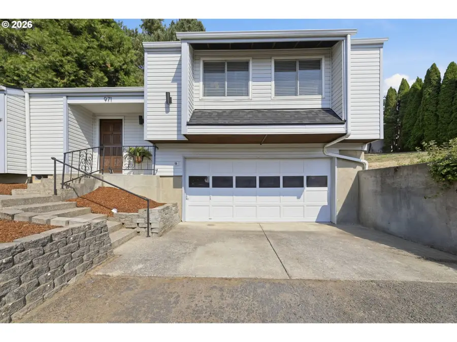 971 Prescott Ln, Springfield, OR 97477 - #3