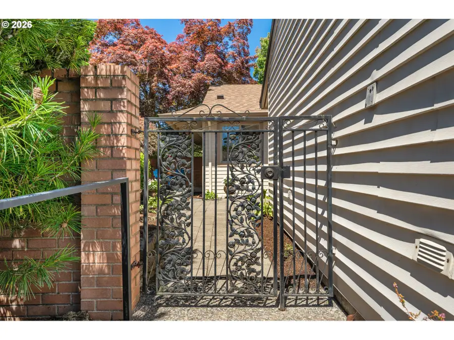 15955 SW Greens Way, Tigard, OR 97224 - #3