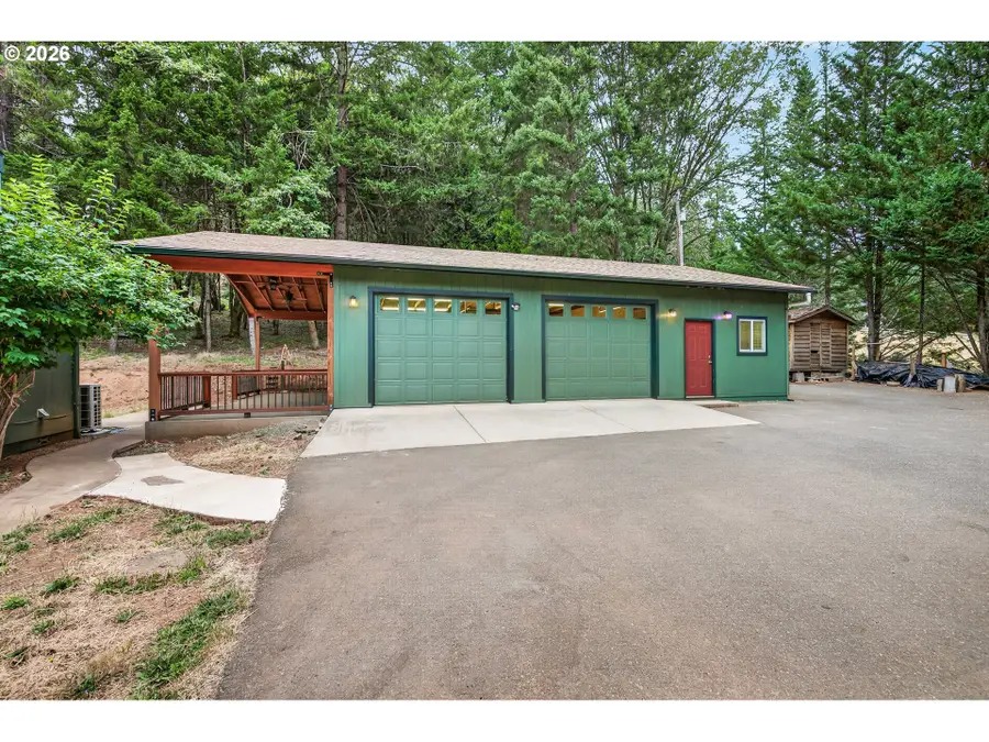 530 Ingalls Ln, Wilderville, OR 97543 - #2