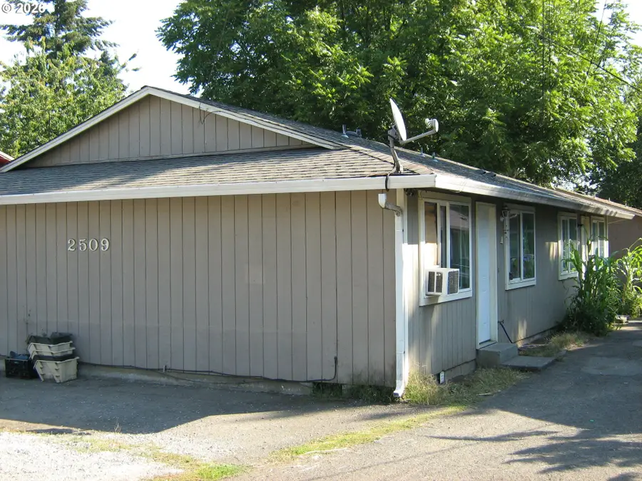 2509 T St, Vancouver, WA 98661 - #2