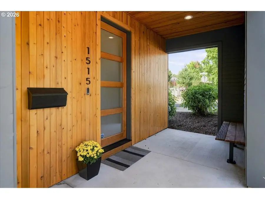 1515 SE 57th Ave, Portland, OR 97215 - #3