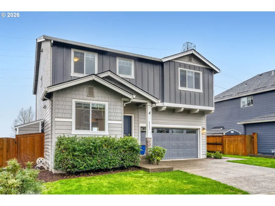 9341 N Alder St, Camas, WA 98607 - #2