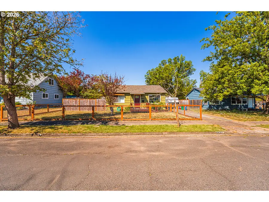 1540 Wilson St, Eugene, OR 97402 - #2