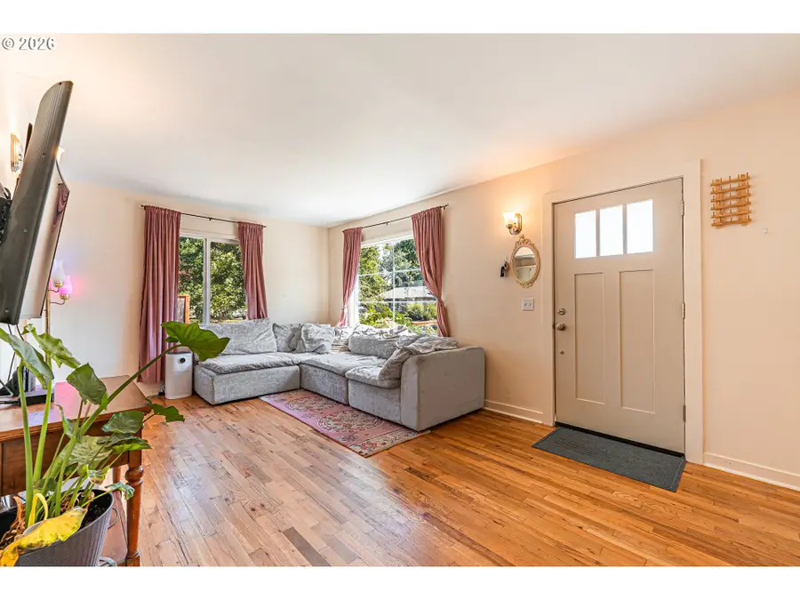 1540 Wilson St, Eugene, OR 97402 - #3
