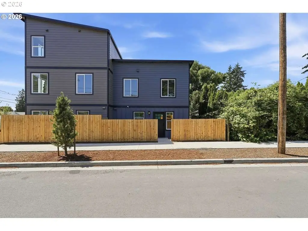 2701 SE 85th Ave #B, Portland, OR 97266 - #1