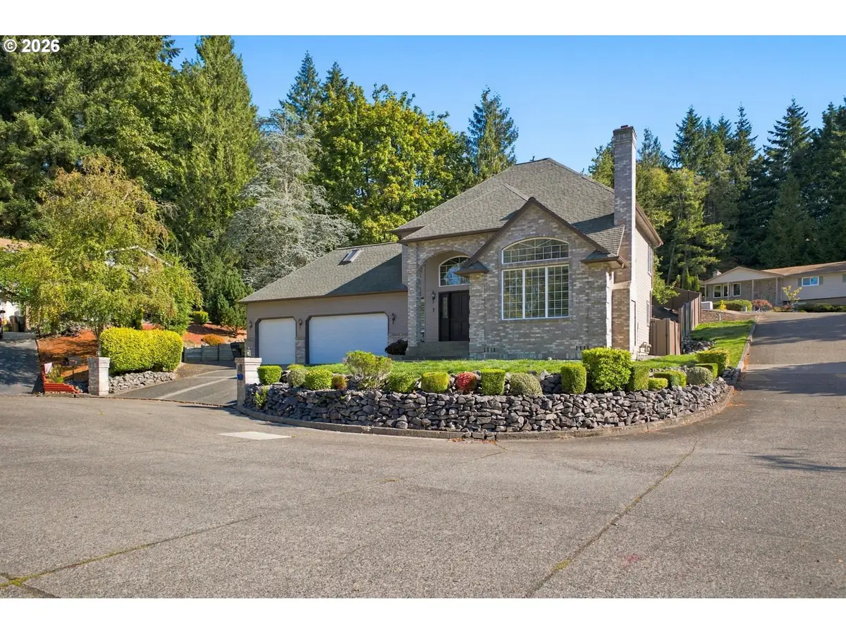 1 Monterrey Pl, Longview, WA 98632 - #1