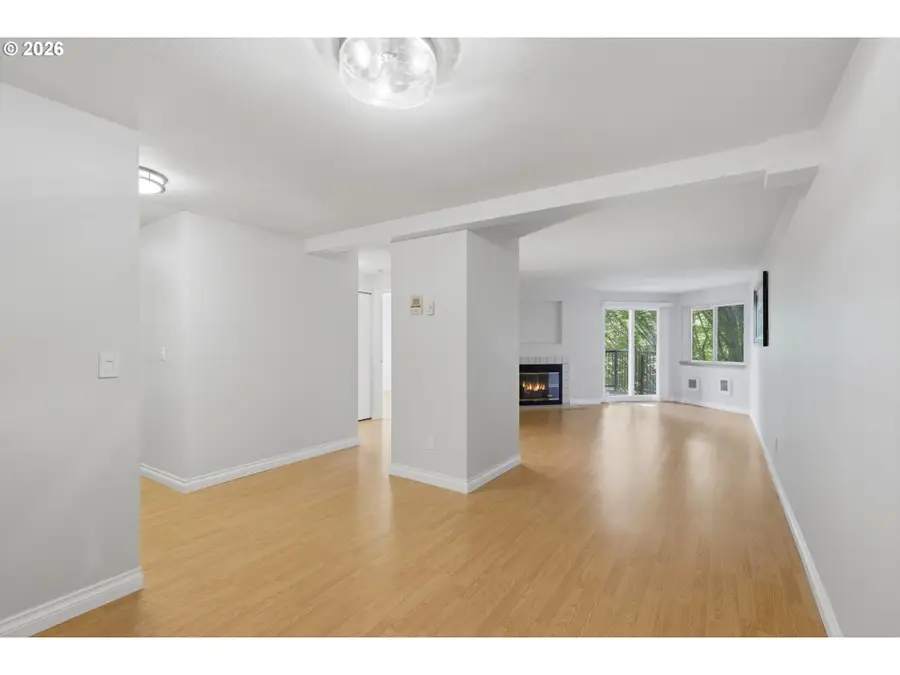 8720 SW Tualatin Rd #303, Tualatin, OR 97062 - #3