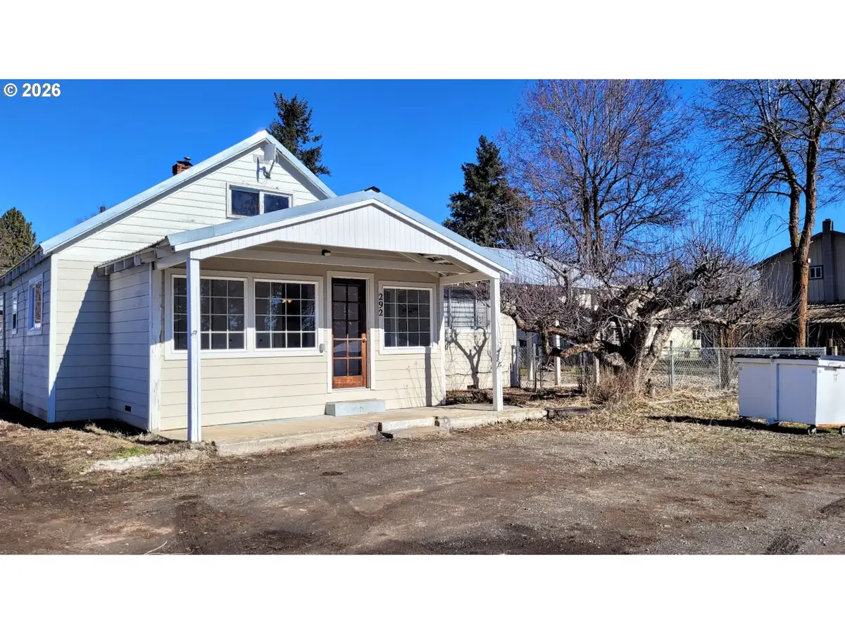 292 Bisher St, Halfway, OR 97834 - #1