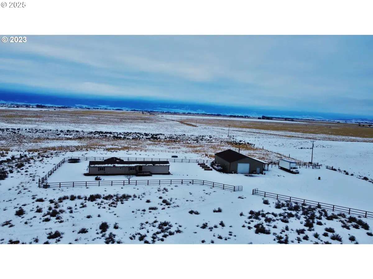 43768 Sunnyslope Rd, Baker City, OR 97814 - Image #1