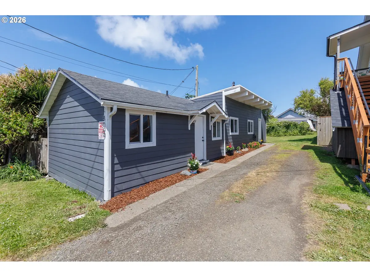 1409 NW 14th St, Lincoln City, OR 97367 - #1